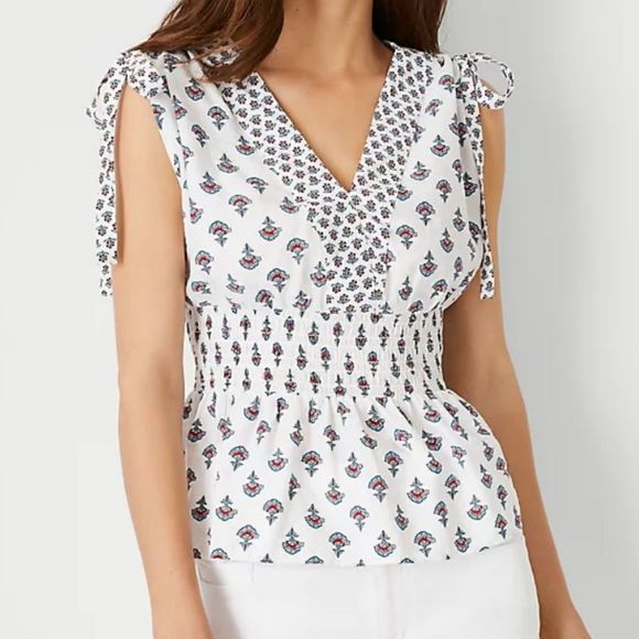 Ann Taylor sleeveless ruched blouse - Picture 1 of 7